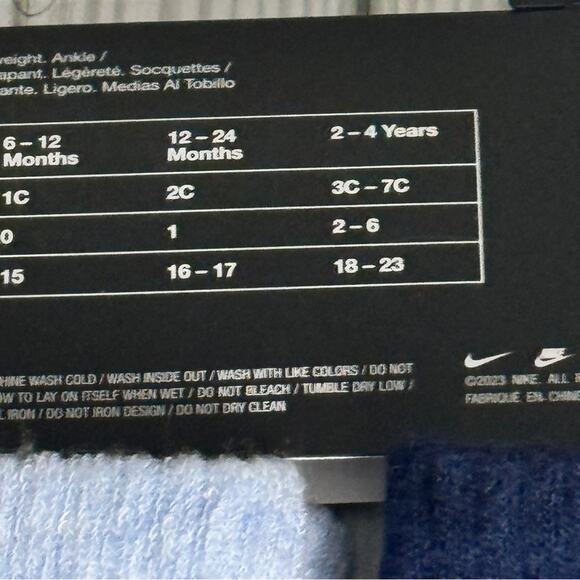 Nike Kids  Variety Non Slip  Multi-color Athletic  Socks Sz 12-24 - Picture 5 of 11